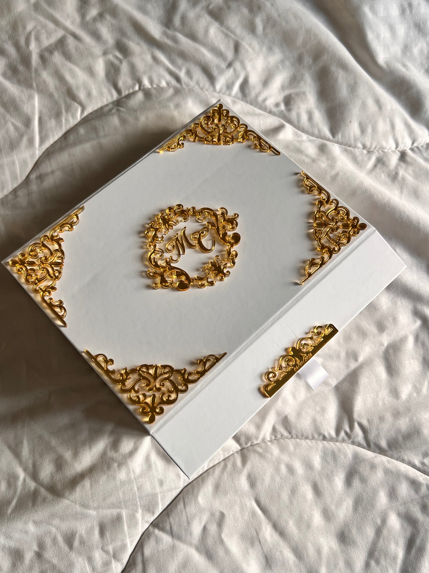 50 wedding chocolate favours in box