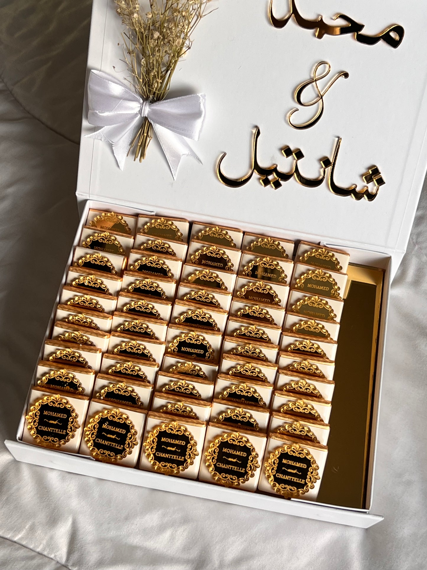 50 wedding chocolate favours in box