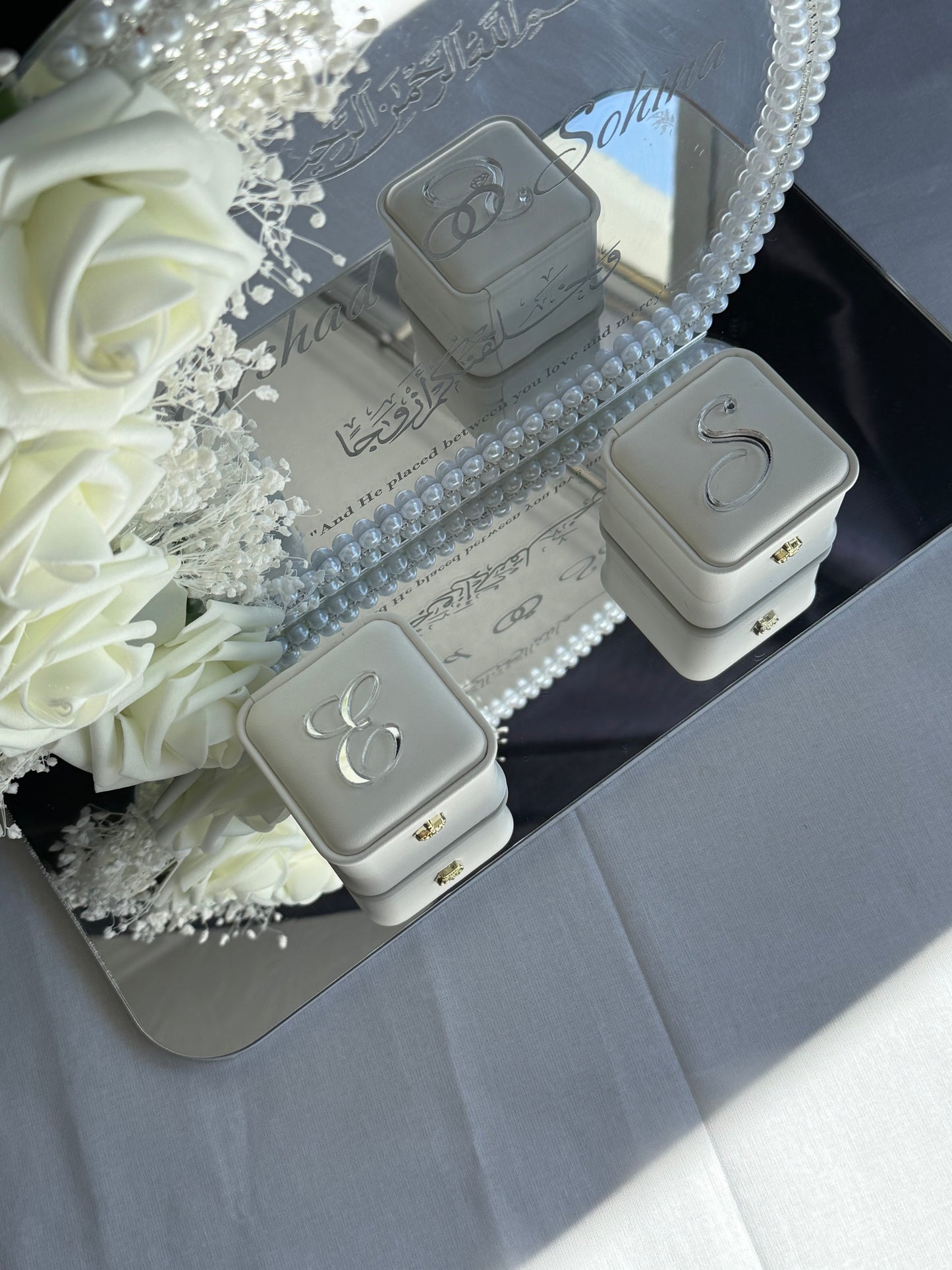 Standing Ring Tray